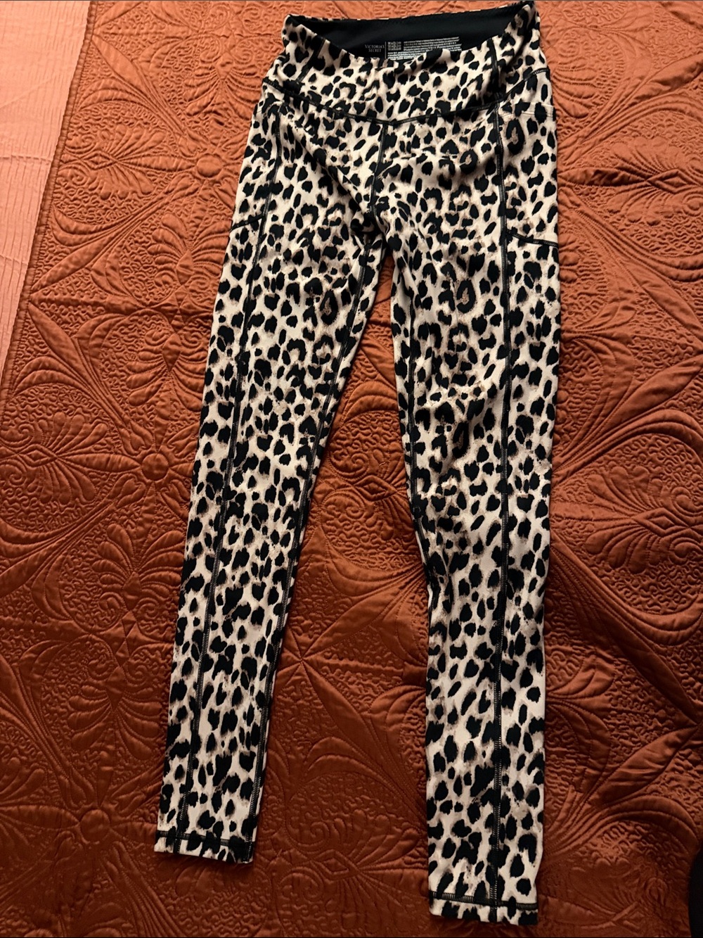 Leopard Print Leggings - Black and Cream